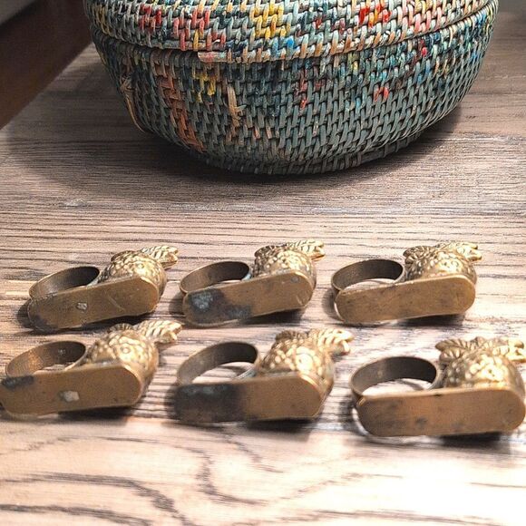 Brass Pineapple Napkin Rings Set of 6 Vintage - Picture 4 of 9